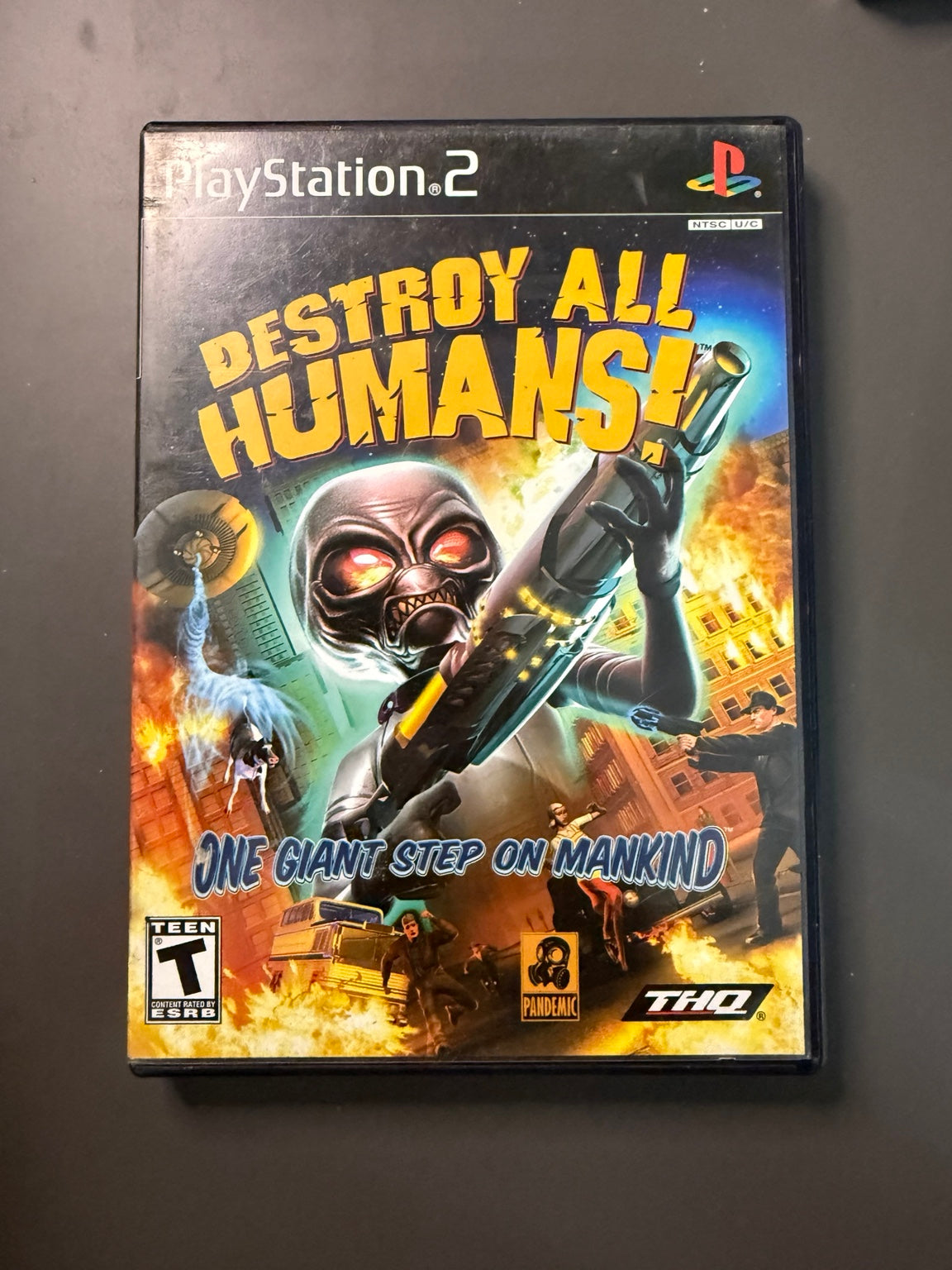 Destroy All Humans! [USA] PS2 USA front cover