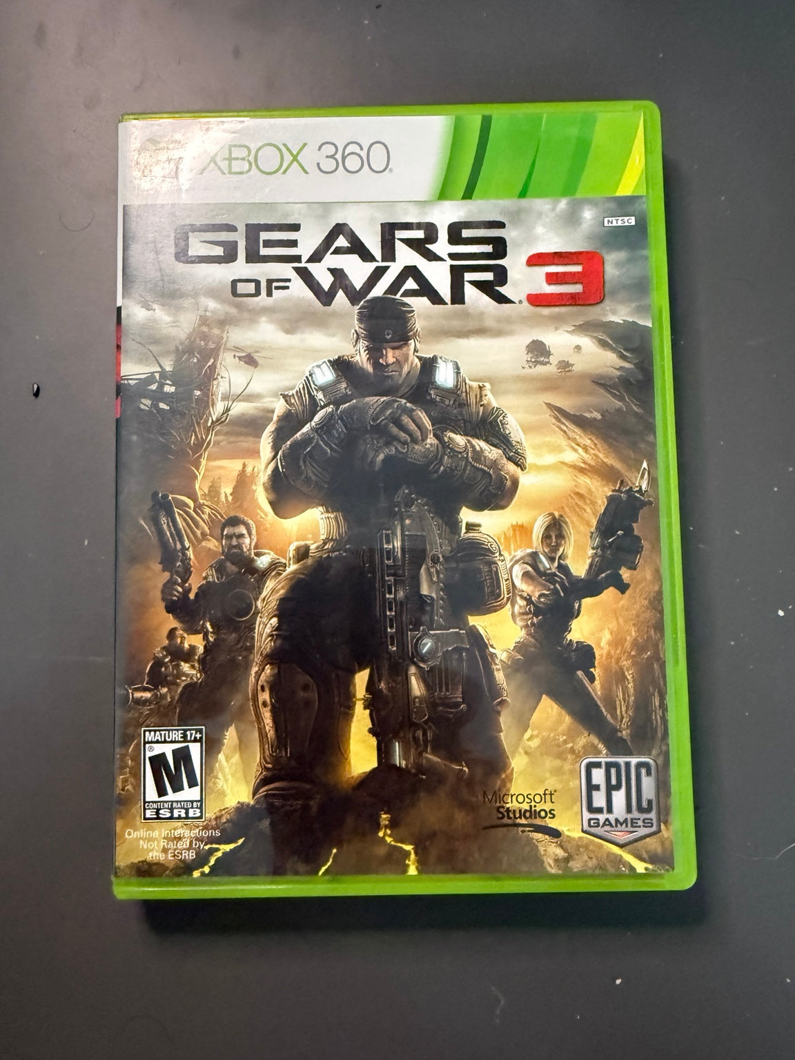 Gears of War 3 Xbox 360 USA CIB - OutlawGames Kuwait