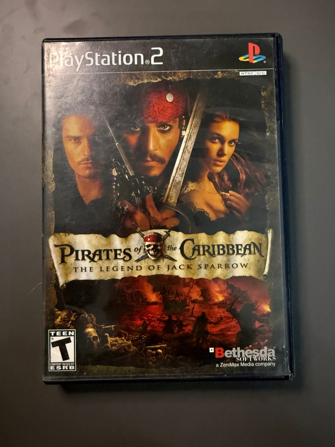 Pirates of the Caribbean: The Legend of Jack Sparrow PS2 USA CIB - OutlawGames Kuwait